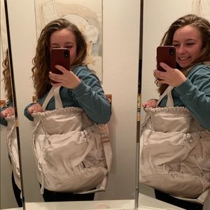 Lululemon Bliss gym bag in dune blossom